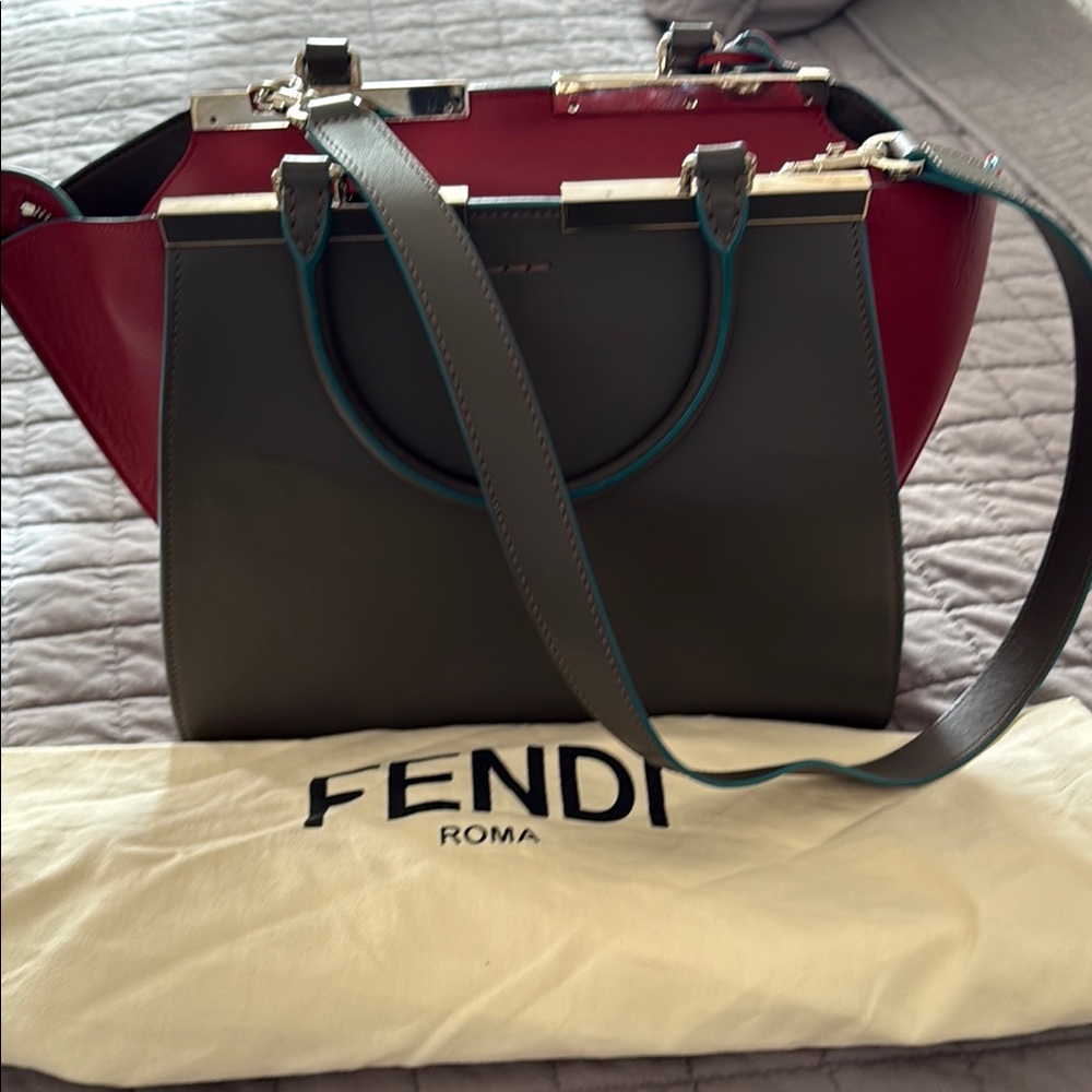 Fendi Women's Red and Gray Bag - Picture 1 of 9